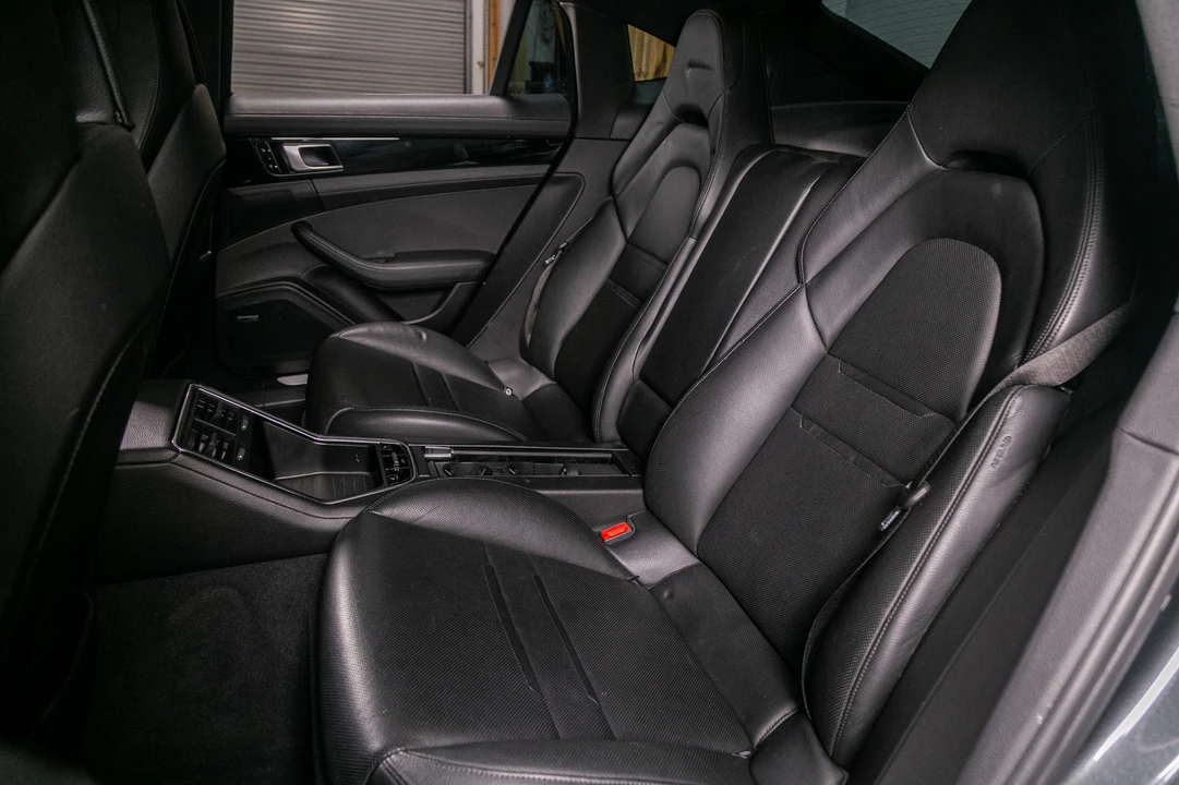 2018 Porsche 971 Panamera - Image 18 of 21