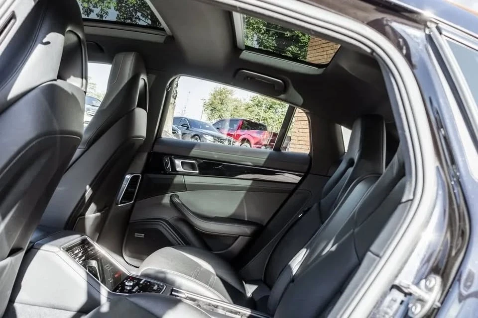 2018 Porsche 971 Panamera - Image 14 of 20