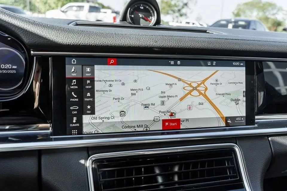 2018 Porsche 971 Panamera - Image 7 of 20