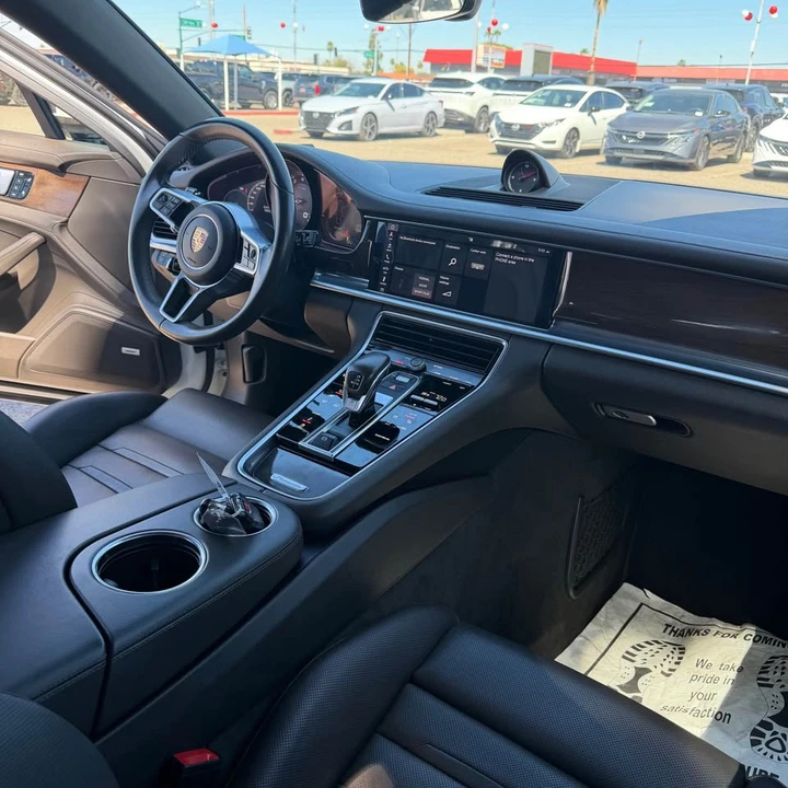 2018 Porsche 971 Panamera - Image 12 of 16