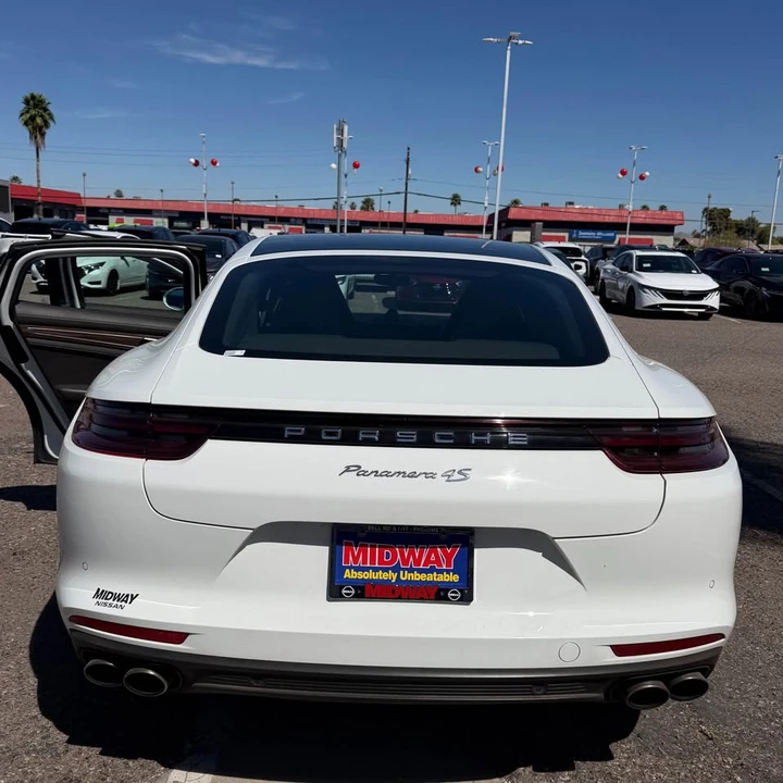 2018 Porsche 971 Panamera - Image 7 of 16
