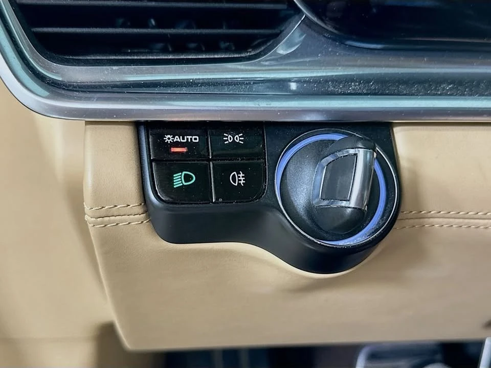 2018 Porsche 971 Panamera 4S - Image 20 of 20