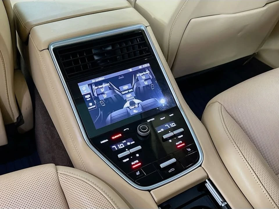 2018 Porsche 971 Panamera 4S - Image 6 of 20