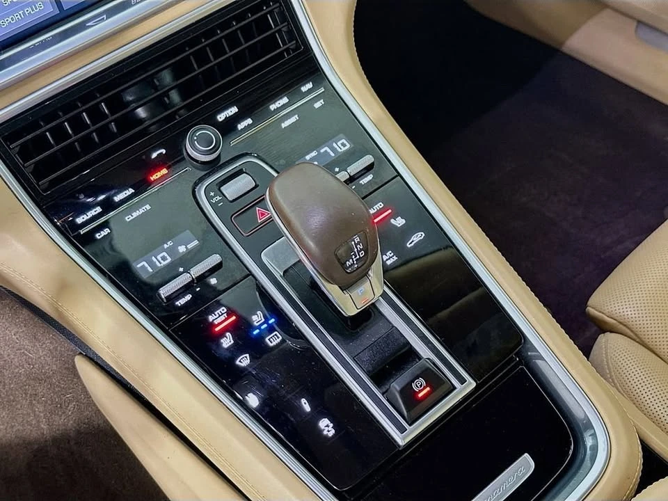 2018 Porsche 971 Panamera 4S - Image 13 of 20