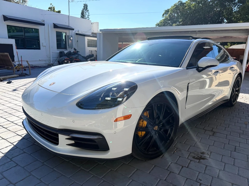 2018 Porsche 970 Panamera 4S - Image 8 of 21