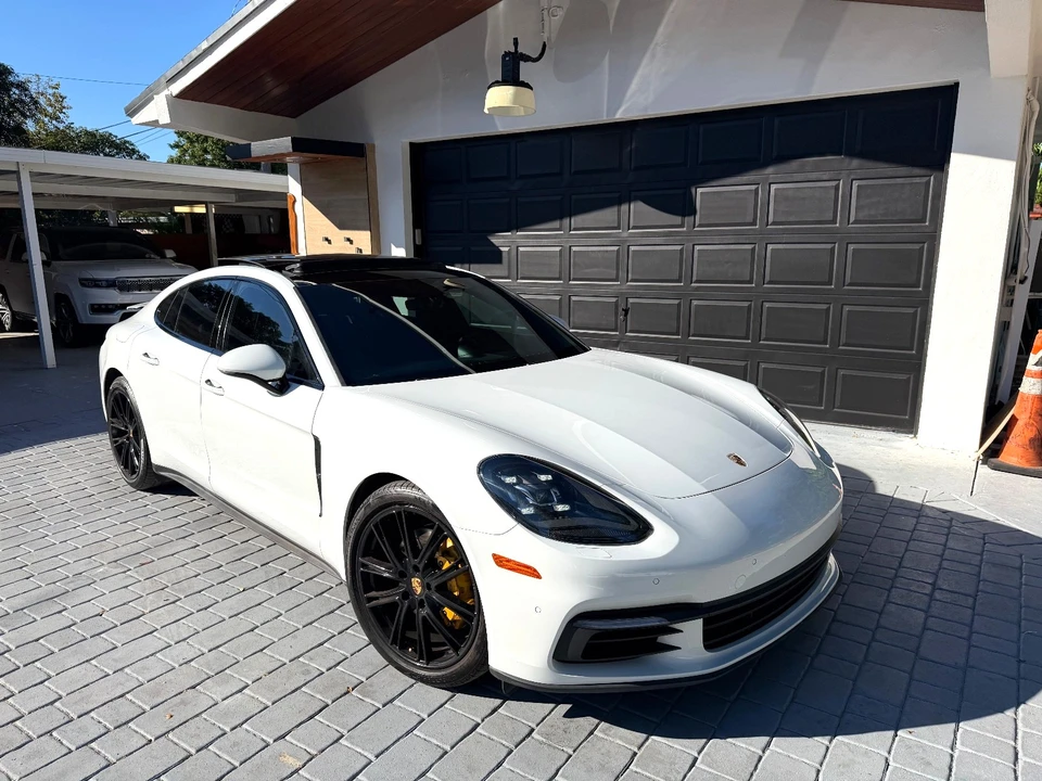 2018 Porsche 970 Panamera 4S - Image 5 of 21