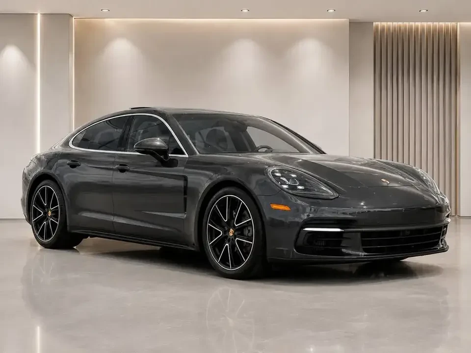 2018 Porsche 971 Panamera 4S - Image 8 of 11