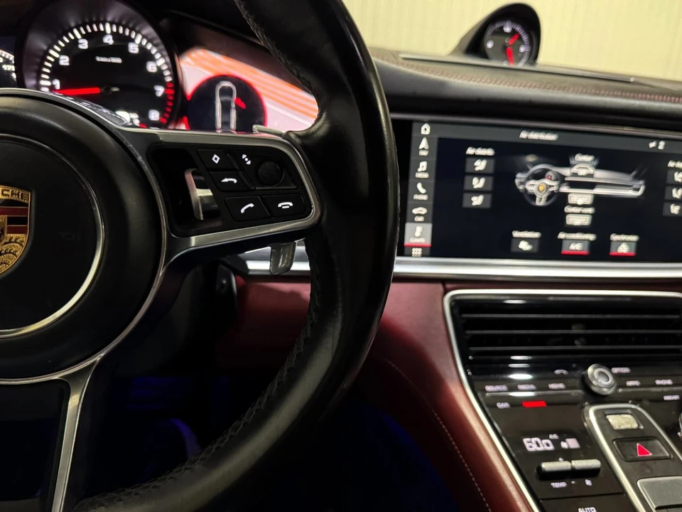 2018 Porsche 971 Panamera 4S - Image 21 of 31