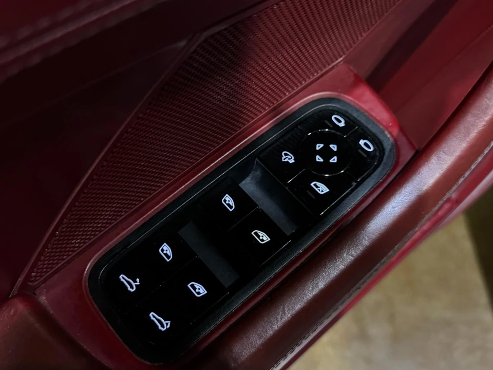 2018 Porsche 971 Panamera 4S - Image 29 of 31