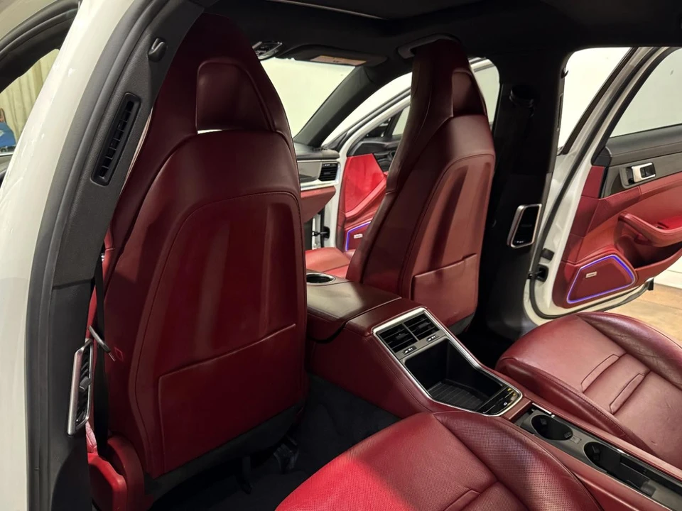 2018 Porsche 971 Panamera 4S - Image 15 of 31