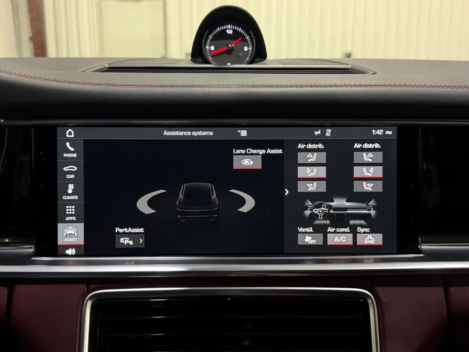 2018 Porsche 971 Panamera 4S - Image 27 of 31