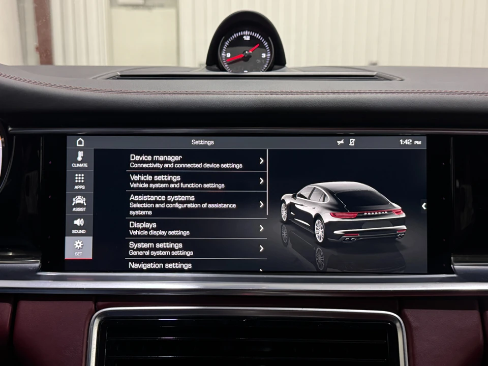 2018 Porsche 971 Panamera 4S - Image 28 of 31
