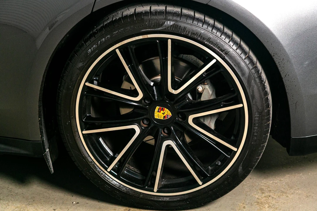 2018 Porsche 971 Panamera 4S - Image 17 of 21