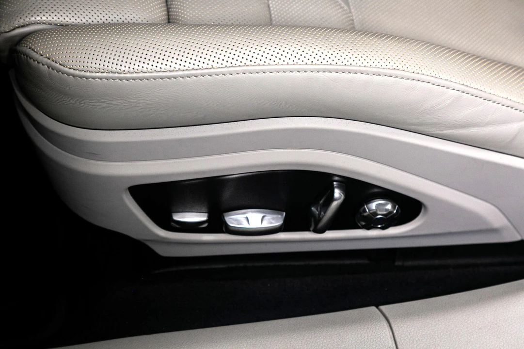 2018 Porsche 971 Panamera 4S - Image 21 of 21