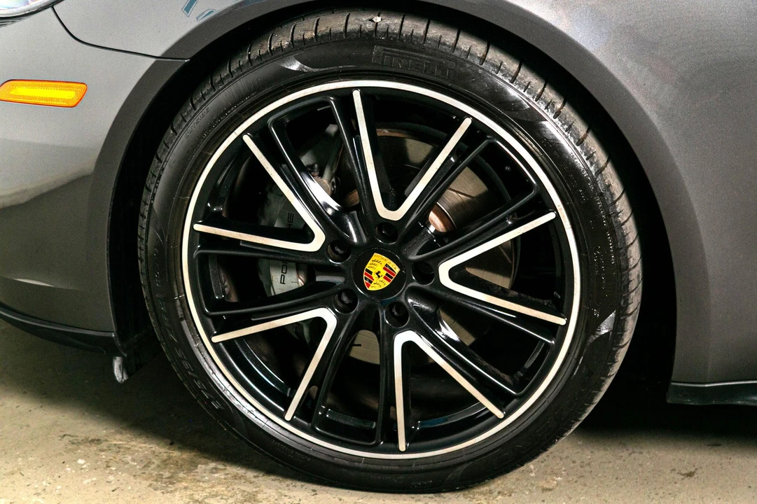 2018 Porsche 971 Panamera 4S - Image 18 of 21