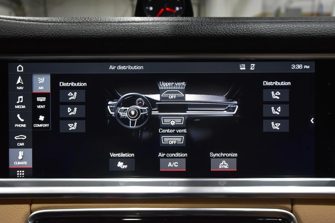 2018 Porsche 971 Panamera 4S - Image 28 of 31