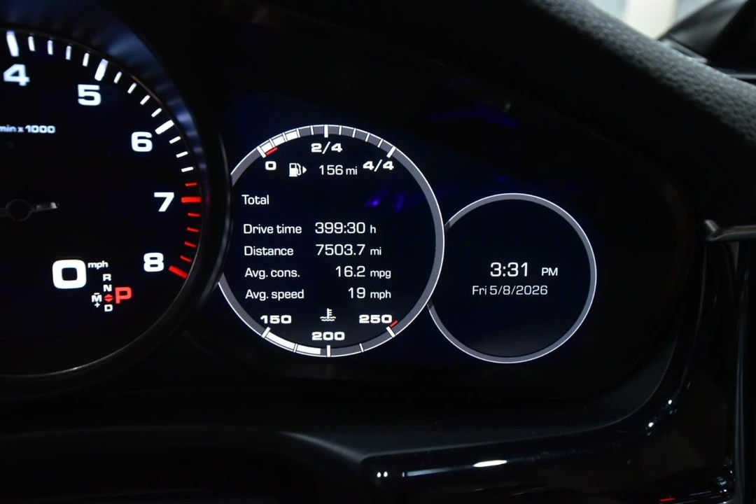 2018 Porsche 971 Panamera 4S - Image 22 of 31