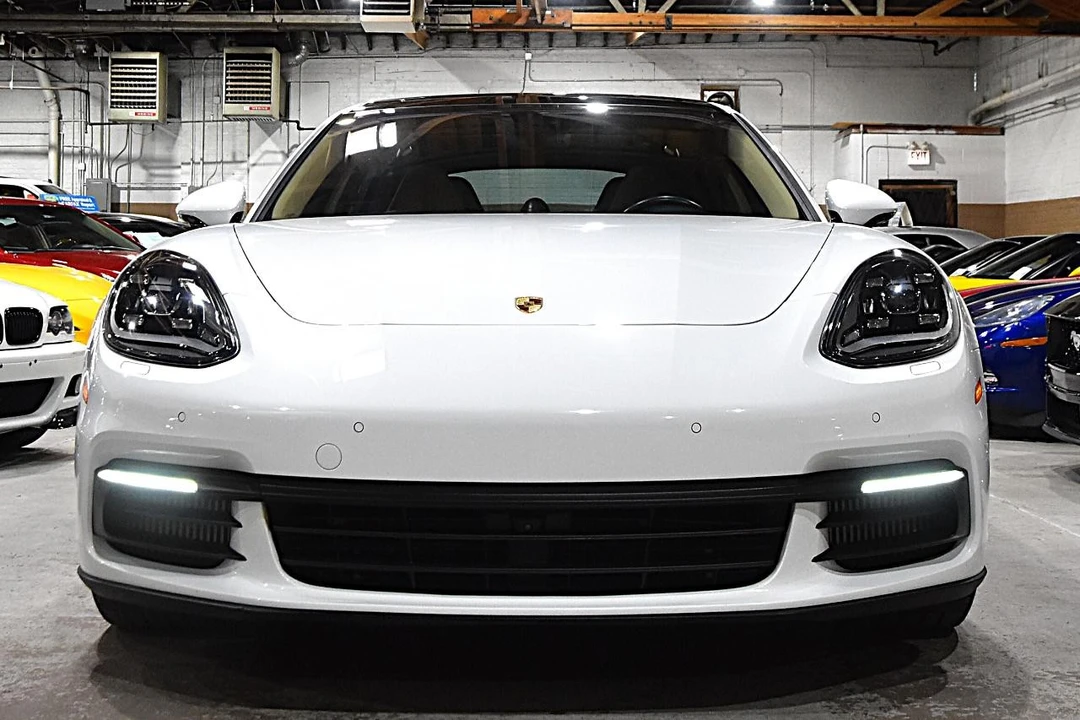 2018 Porsche 971 Panamera 4S - Image 2 of 31