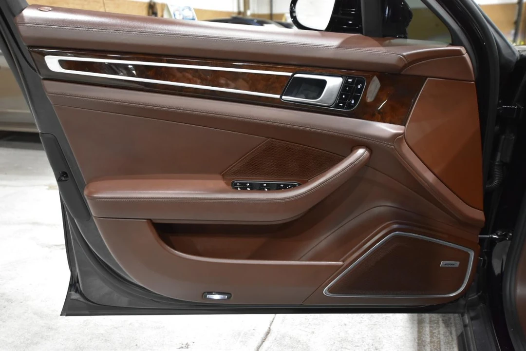 2018 Porsche 971 Panamera 4S - Image 11 of 31