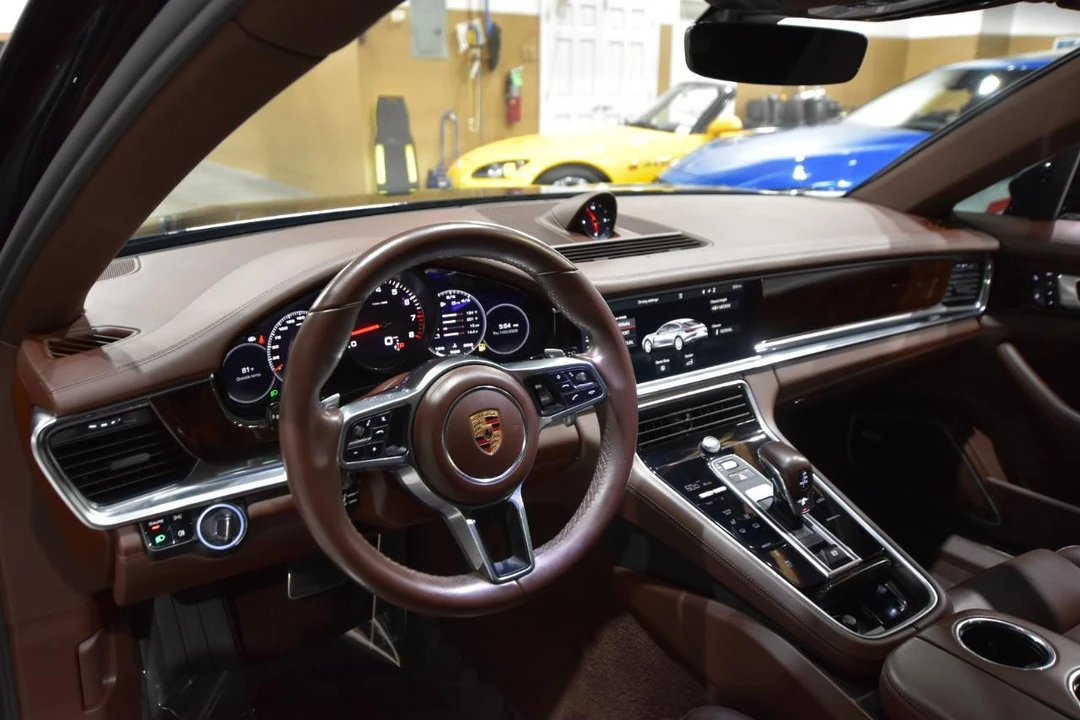 2018 Porsche 971 Panamera 4S - Image 15 of 31
