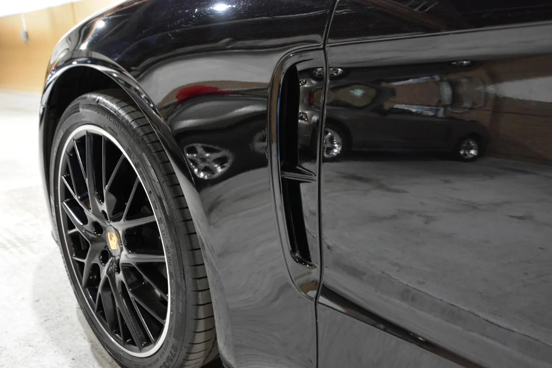 2018 Porsche 971 Panamera 4S - Image 4 of 31