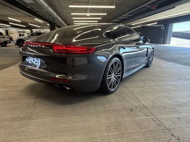 2018 Porsche 971 Panamera 4S - Image 4 of 4