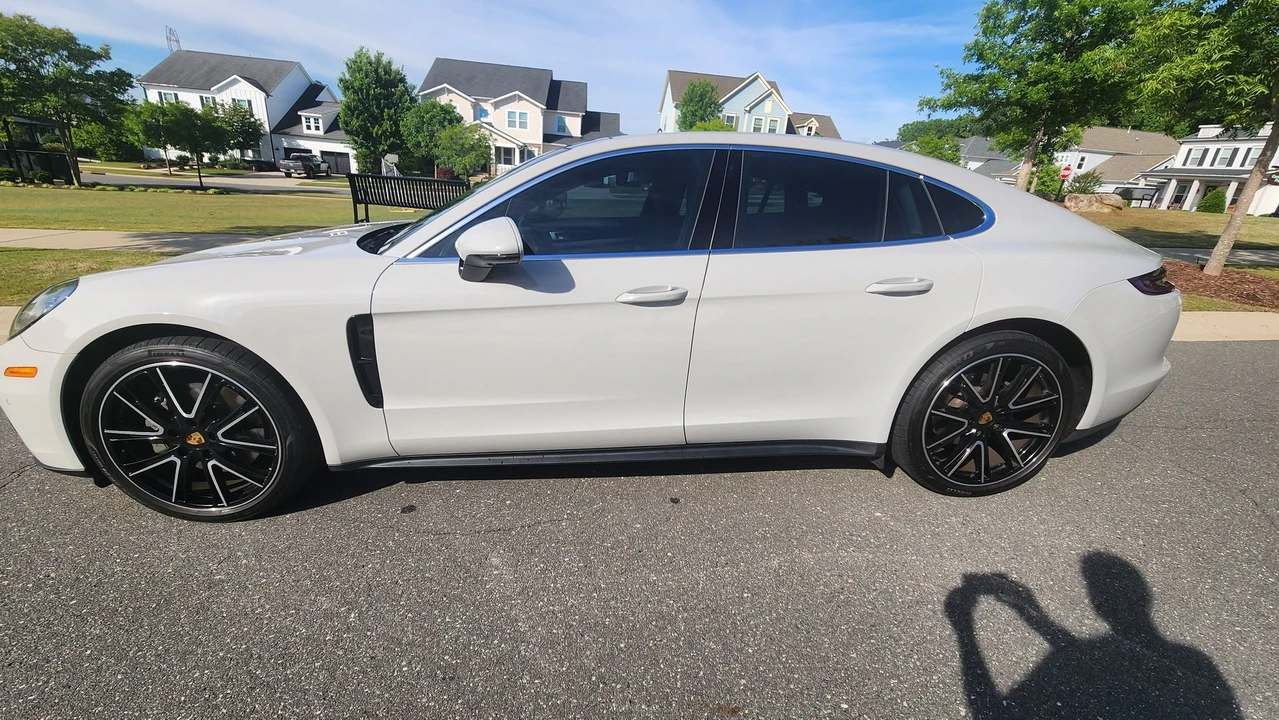 2018 Porsche 971 Panamera 4S - Image 25 of 26