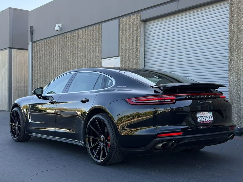 2018 Porsche 971 Panamera 4S - Image 13 of 31