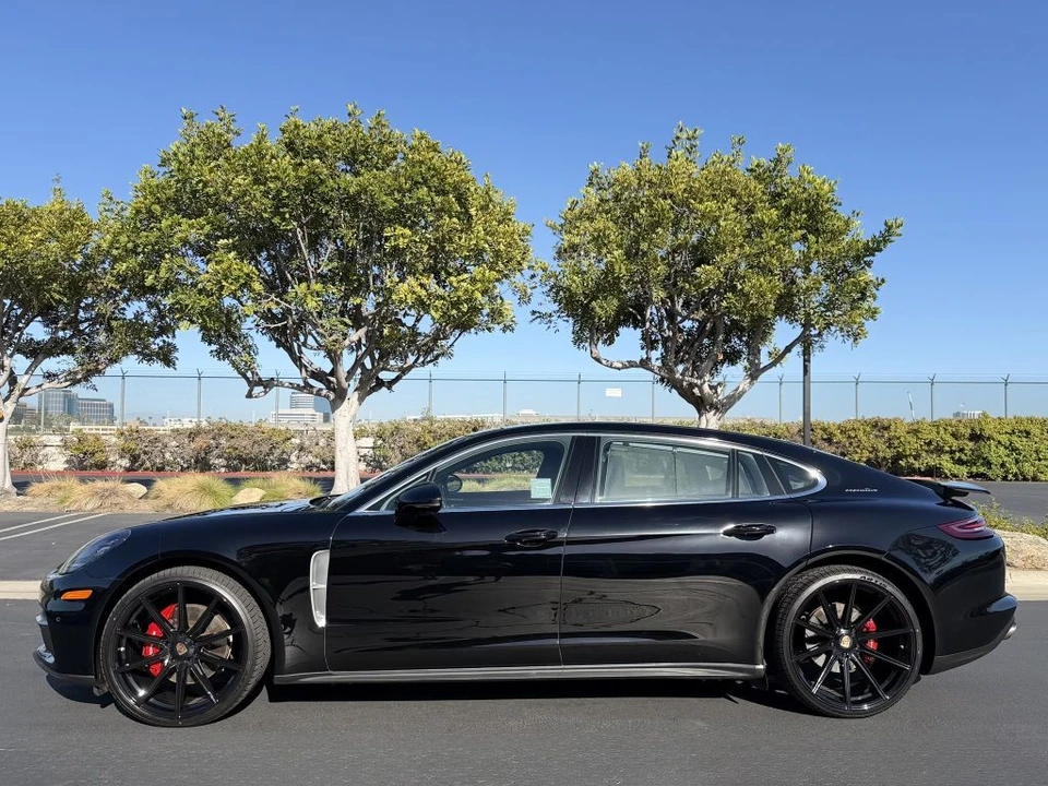 2018 Porsche 971 Panamera 4S - Image 3 of 31