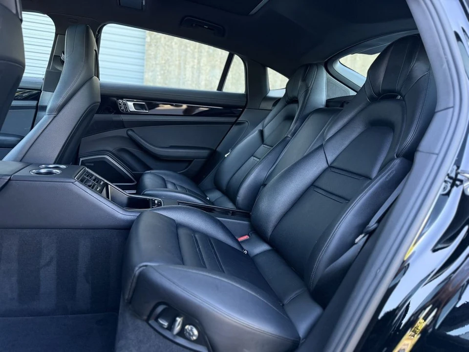 2018 Porsche 971 Panamera 4S - Image 25 of 31