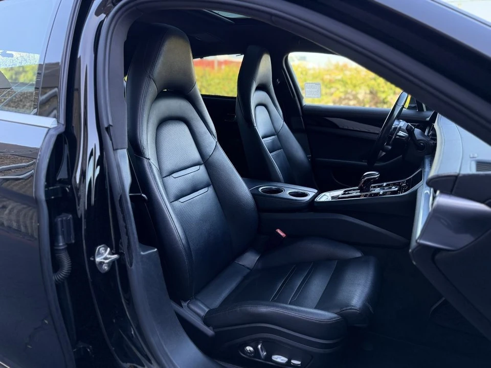 2018 Porsche 971 Panamera 4S - Image 29 of 31