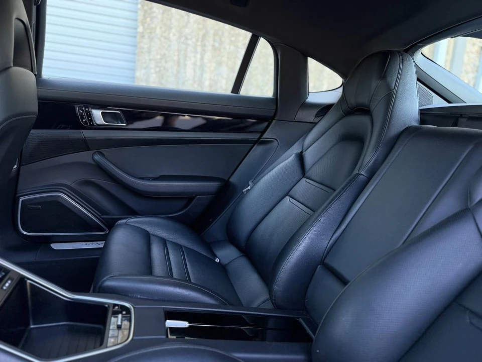 2018 Porsche 971 Panamera 4S - Image 26 of 31