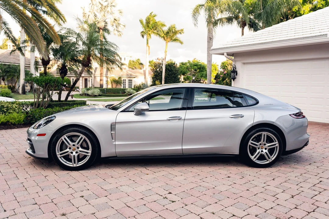 2018 Porsche 971 Panamera 4S - Image 3 of 31