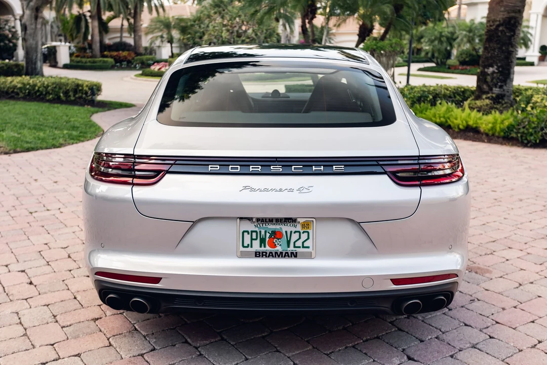 2018 Porsche 971 Panamera 4S - Image 5 of 31