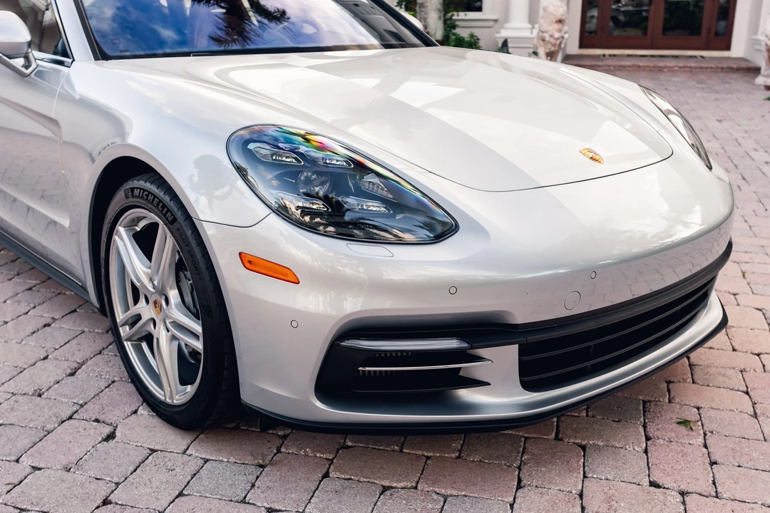 2018 Porsche 971 Panamera 4S - Image 10 of 31