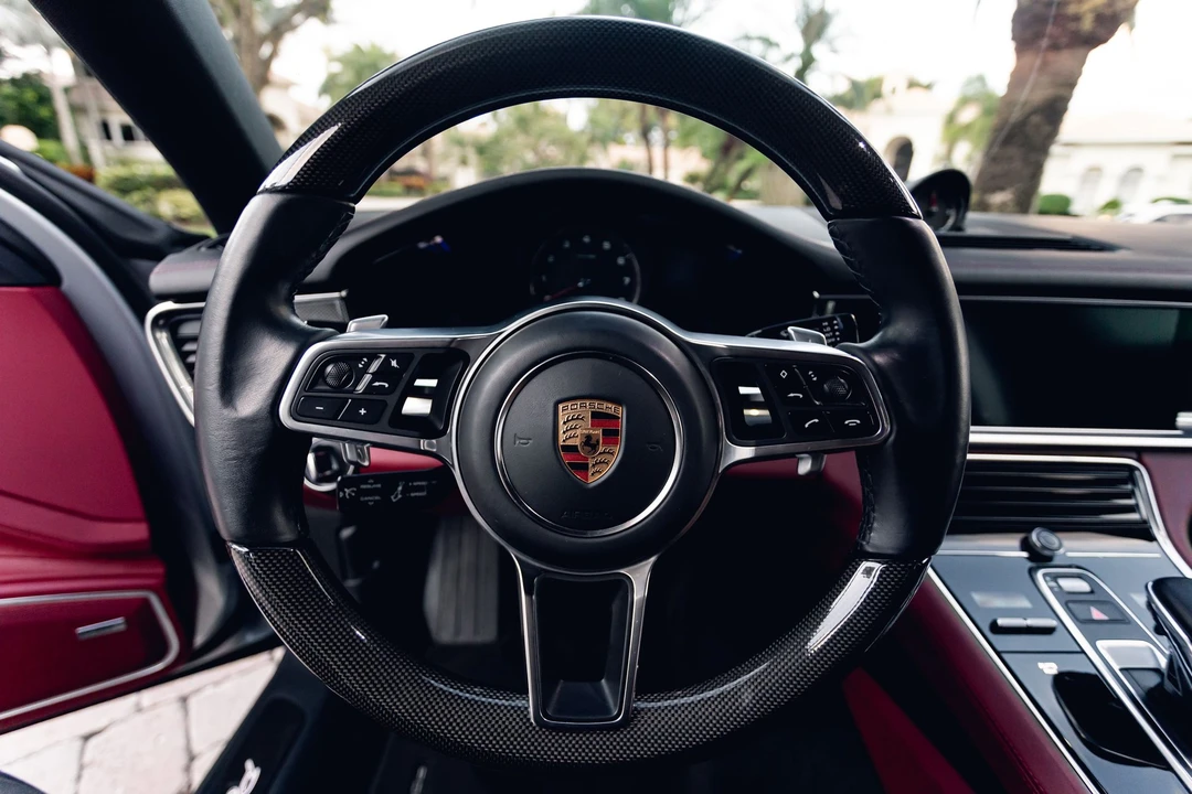 2018 Porsche 971 Panamera 4S - Image 21 of 31