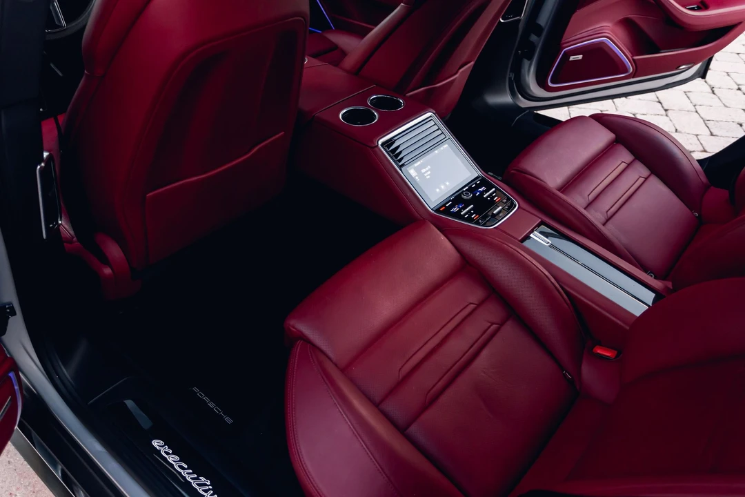 2018 Porsche 971 Panamera 4S - Image 31 of 31