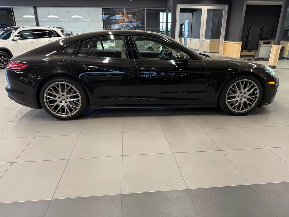 2018 Porsche 971 Panamera 4S - Image 7 of 14