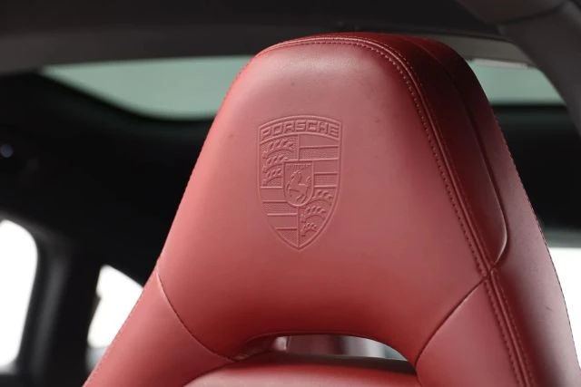 2018 Porsche 971 Panamera 4S - Image 19 of 31