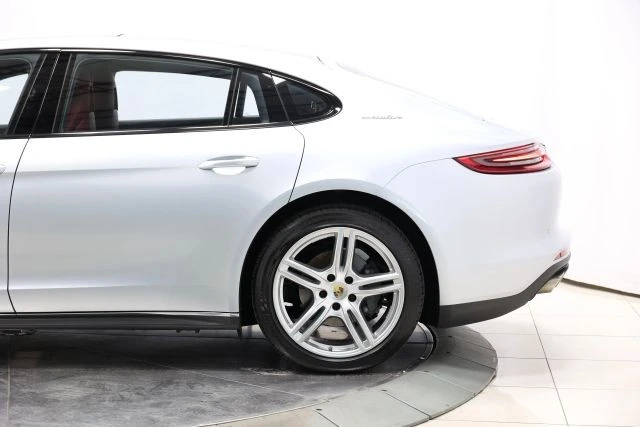 2018 Porsche 971 Panamera 4S - Image 9 of 31