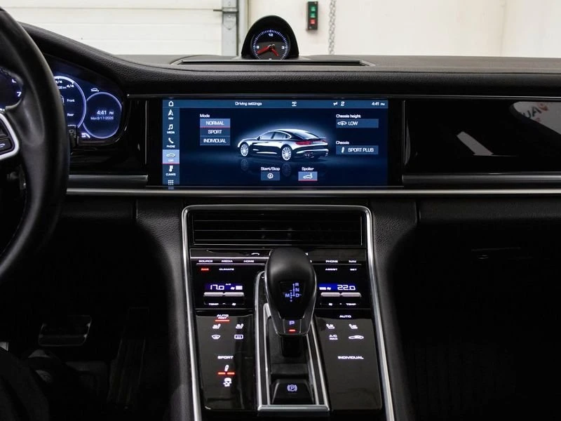2018 Porsche 971 Panamera 4S - Image 13 of 19