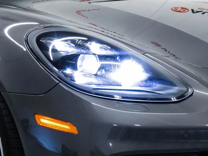 2018 Porsche 971 Panamera 4S - Image 3 of 19