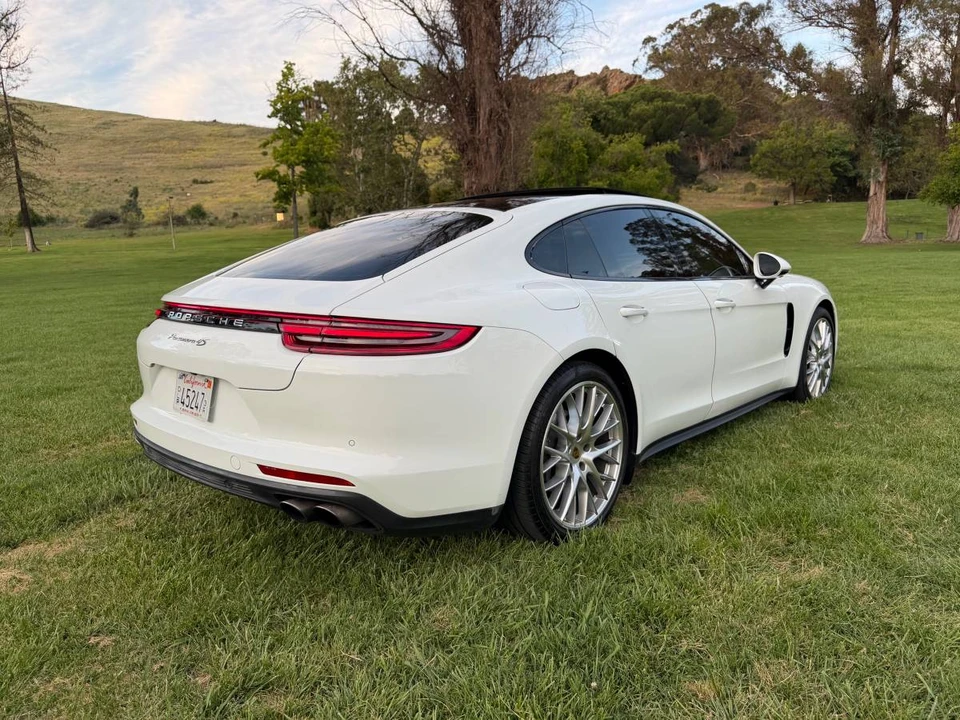 2018 Porsche 971 Panamera 4S - Image 8 of 12