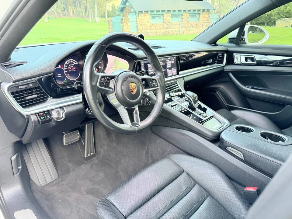 2018 Porsche 971 Panamera 4S - Image 10 of 12