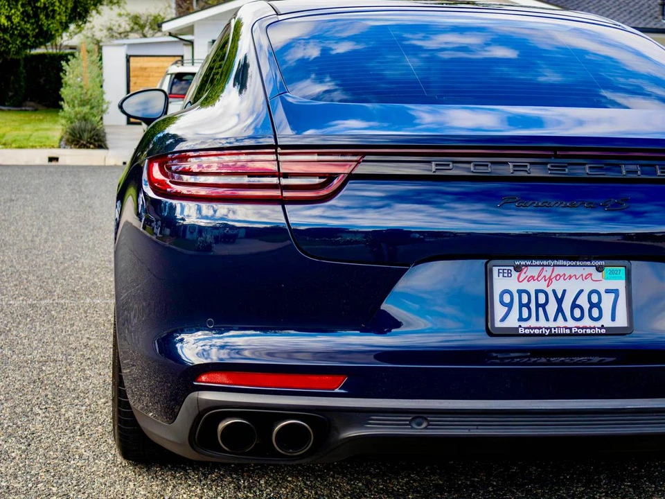 2018 Porsche 971 Panamera 4S - Image 7 of 22