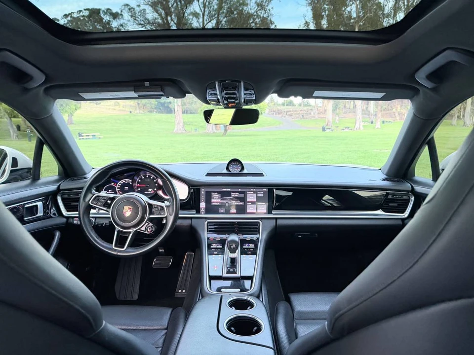2018 Porsche 971 Panamera 4S - Image 11 of 12