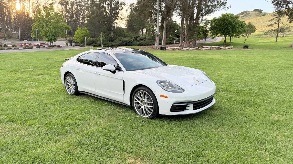 2018 Porsche 971 Panamera 4S - Image 6 of 12