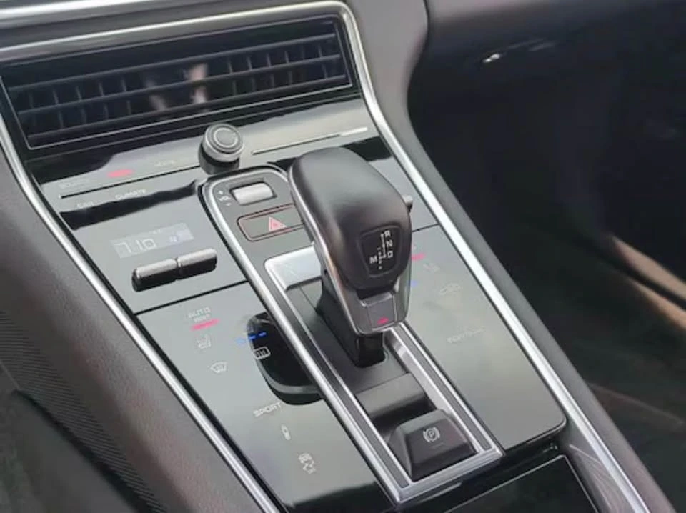 2018 Porsche 971 Panamera 4S - Image 9 of 17