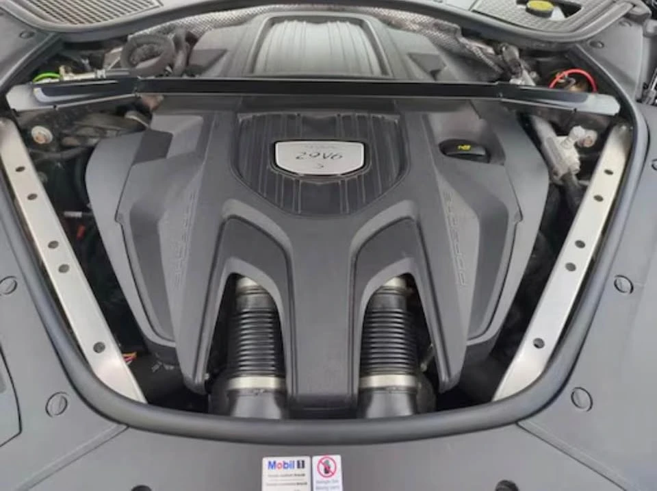 2018 Porsche 971 Panamera 4S - Image 16 of 17