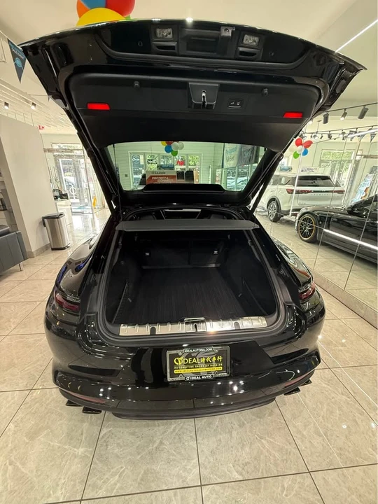 2018 Porsche 971 Panamera 4S - Image 8 of 20